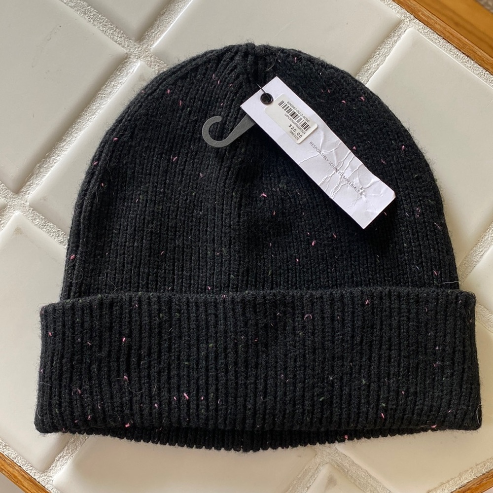 NWT Athleta Womens Beanie